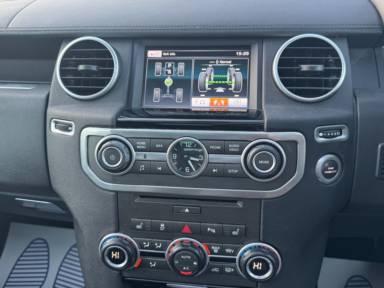 Used Land Rover Discovery 2016 for sale - 76933309: Photo 41