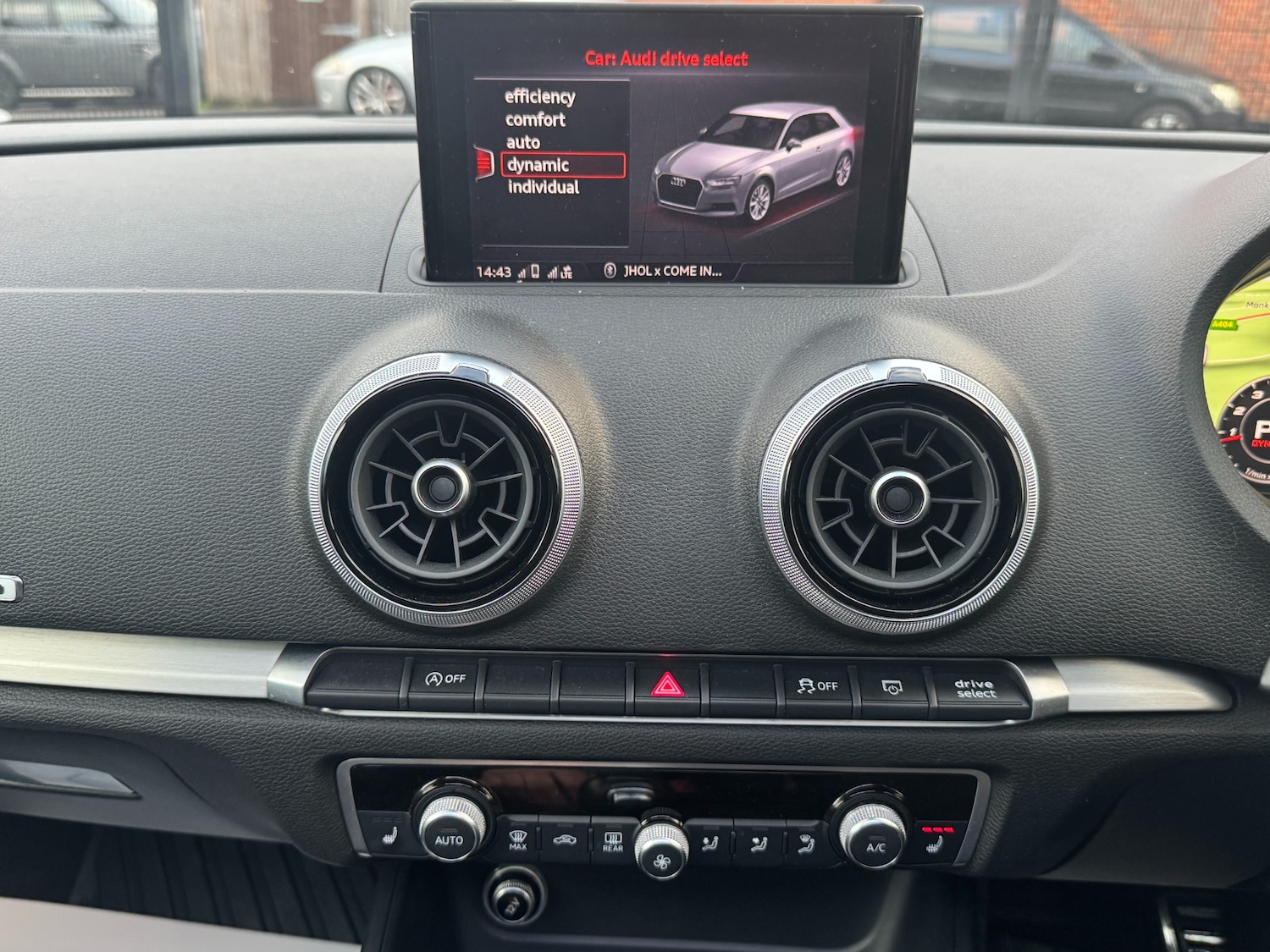 Used Audi A3 2017 for sale - 76970067: Photo 40