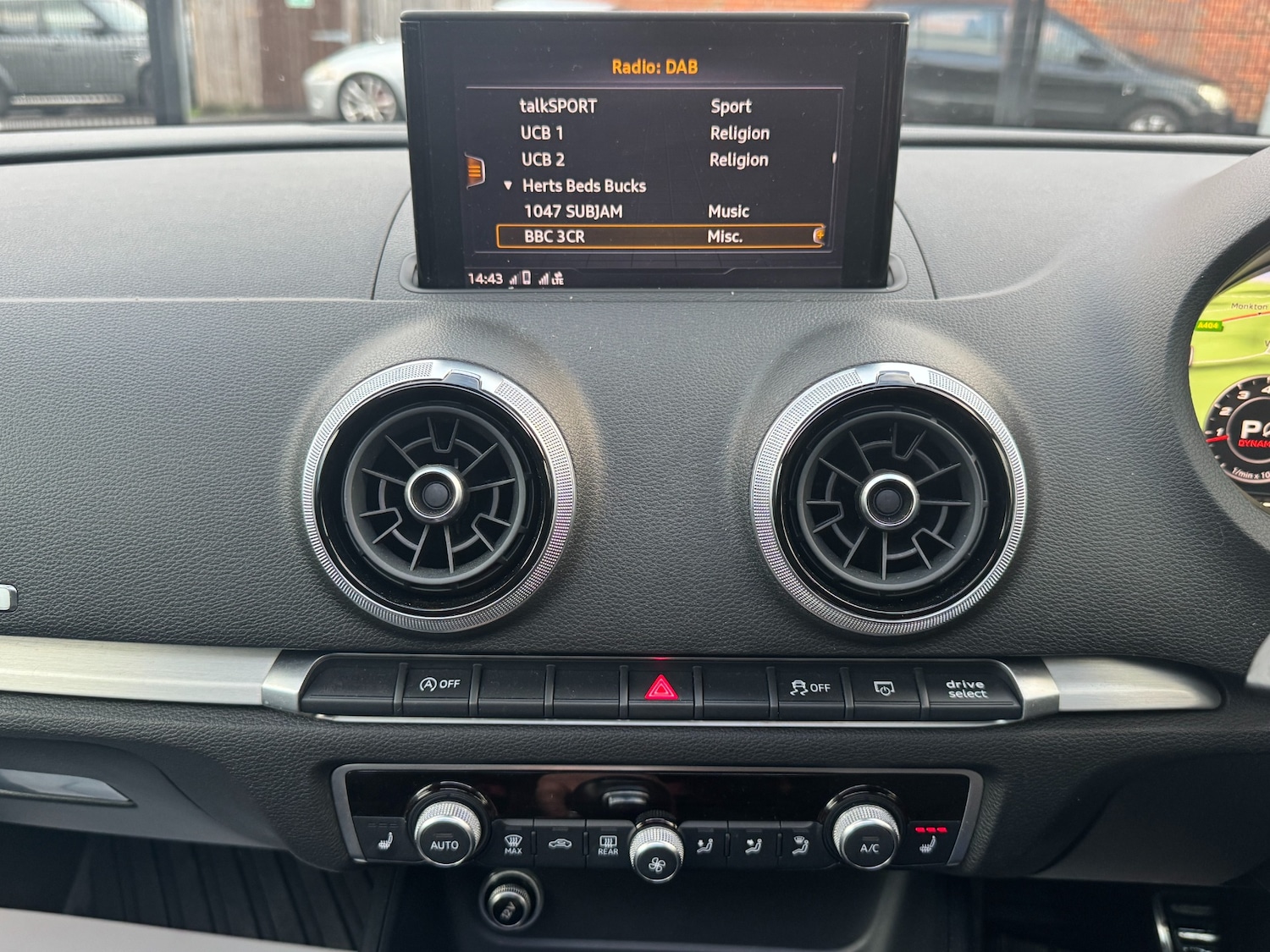 Used Audi A3 2017 for sale - 76970067: Photo 41