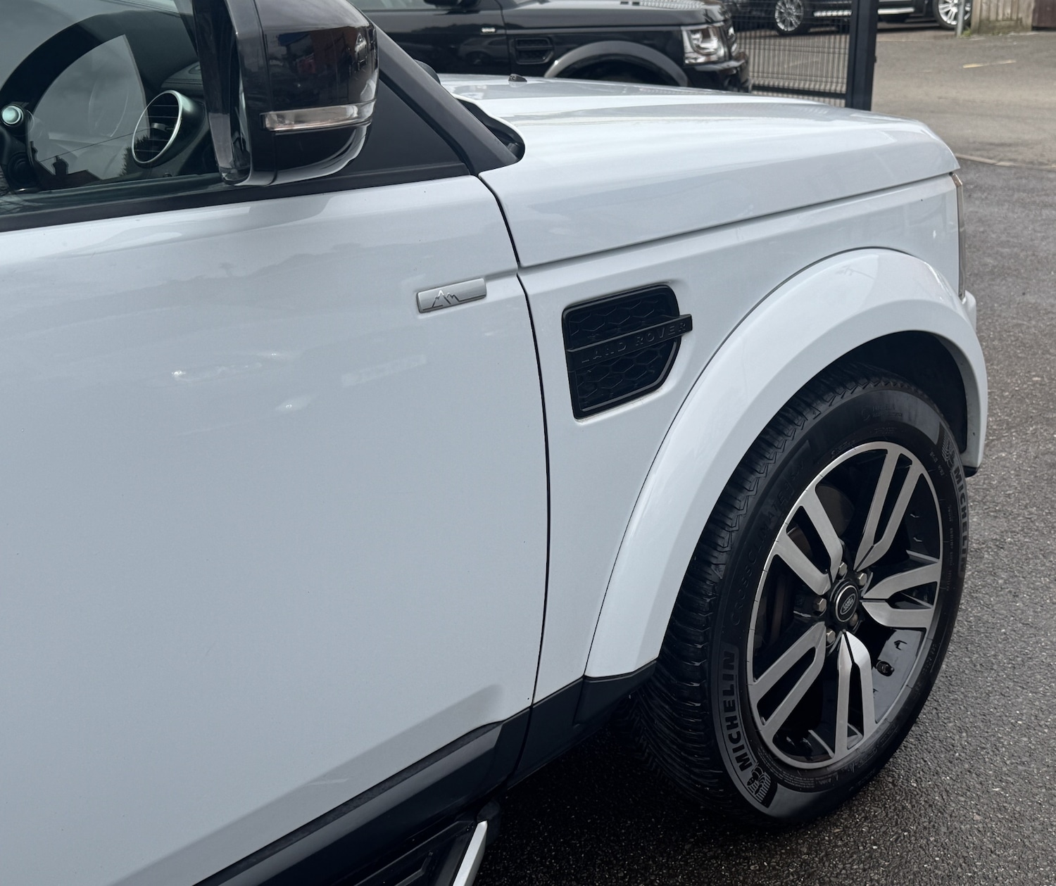 Used Land Rover Discovery 2016 for sale - 78060784: Photo 22