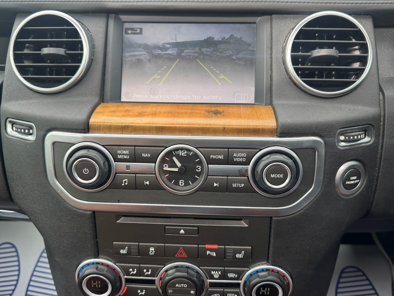 Used Land Rover Discovery 2016 for sale - 78060784: Photo 41