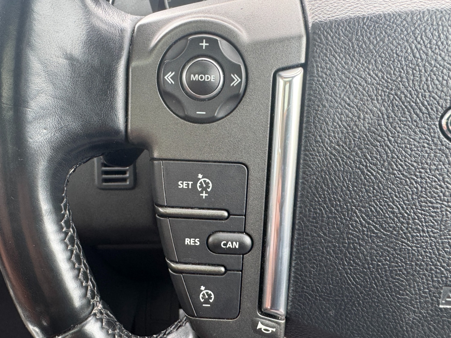 Used Land Rover Discovery 2016 for sale - 78060784: Photo 48