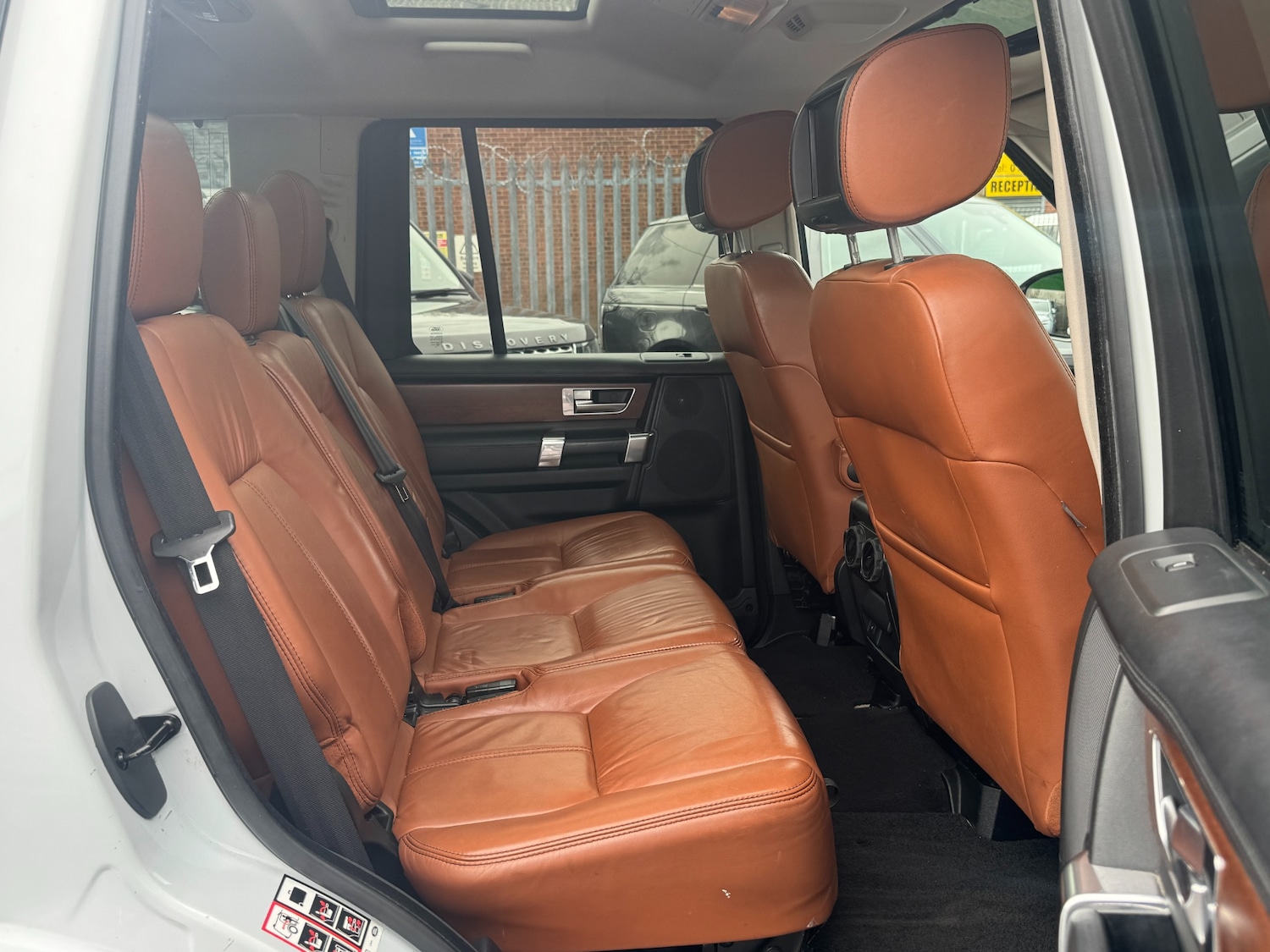 Used Land Rover Discovery 2016 for sale - 78060784: Photo 63