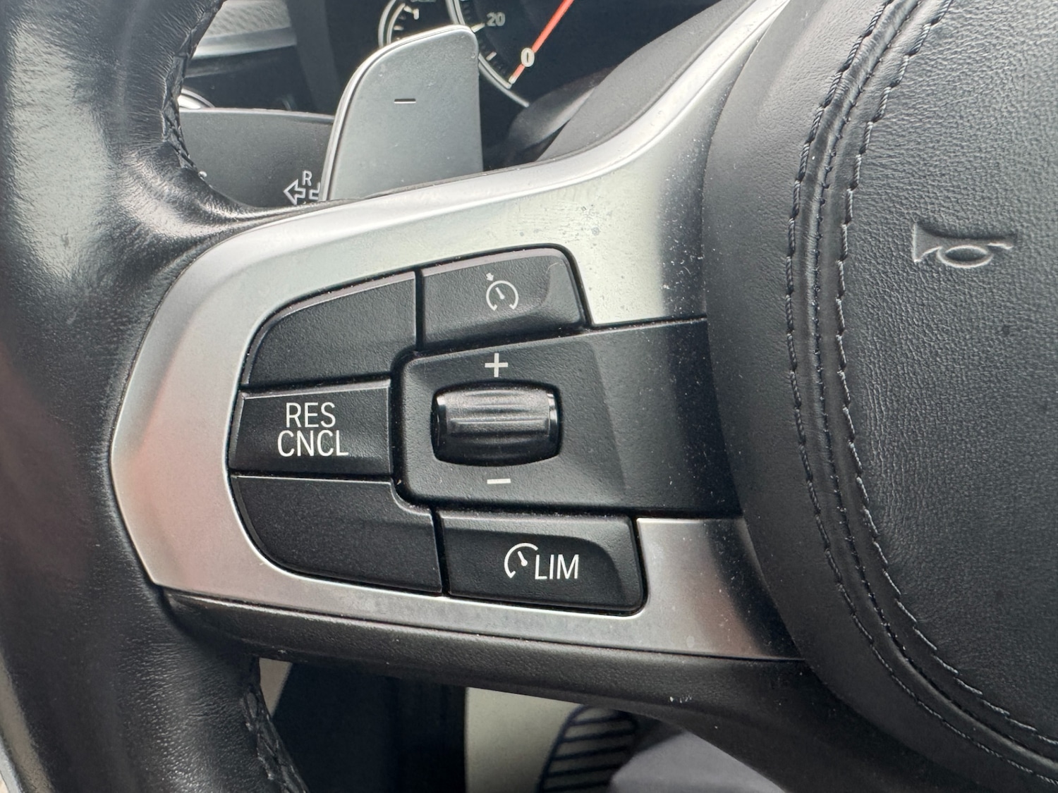 Used BMW 5 Series 2017 for sale - 76249952: Photo 44