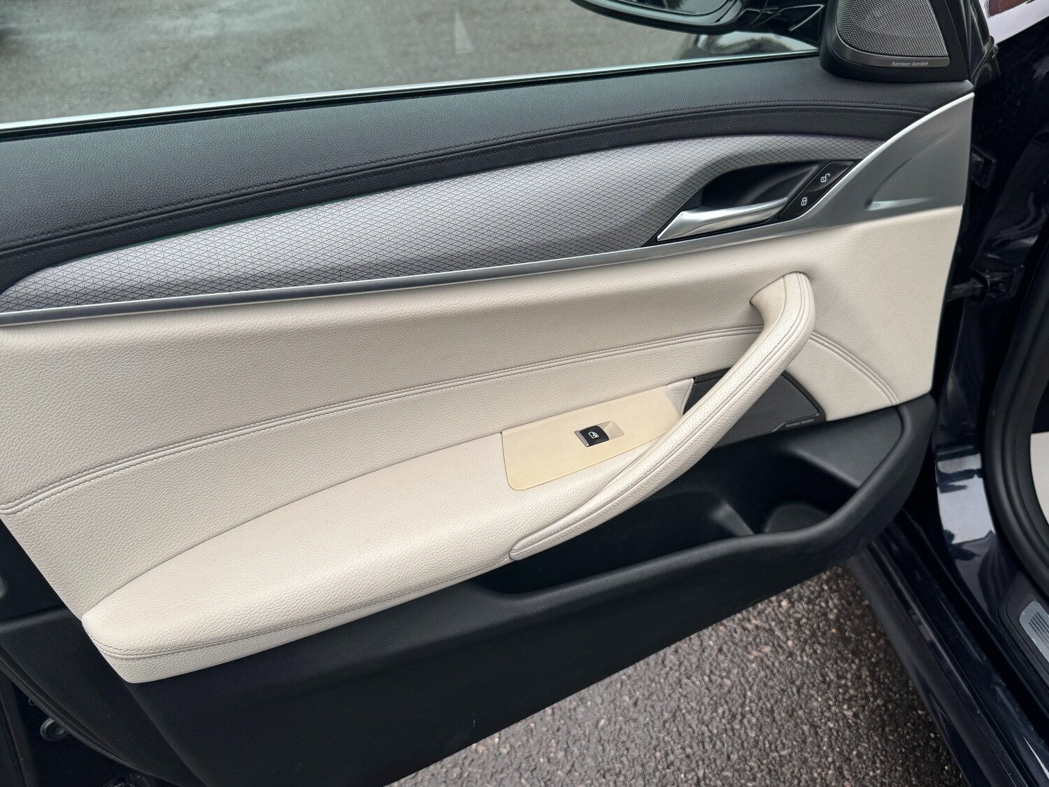 Used BMW 5 Series 2017 for sale - 76249952: Photo 53