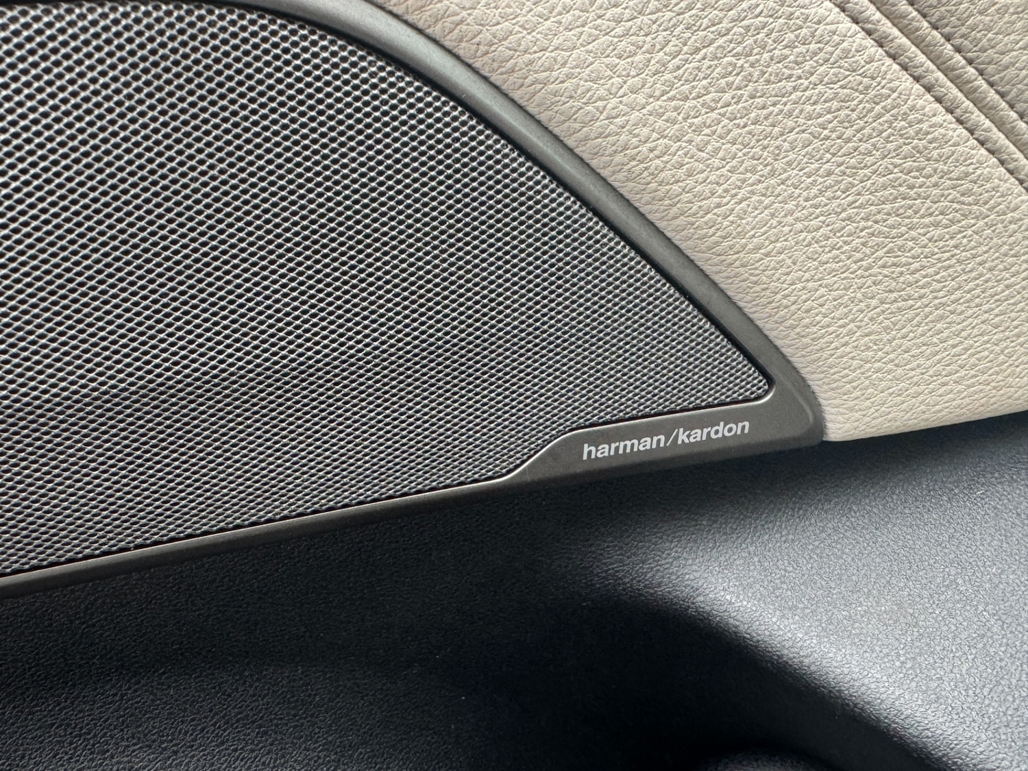 Used BMW 5 Series 2017 for sale - 76249952: Photo 54