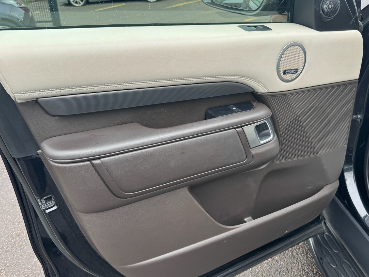 Used Land Rover Discovery 2019 for sale - 76556670: Photo 57