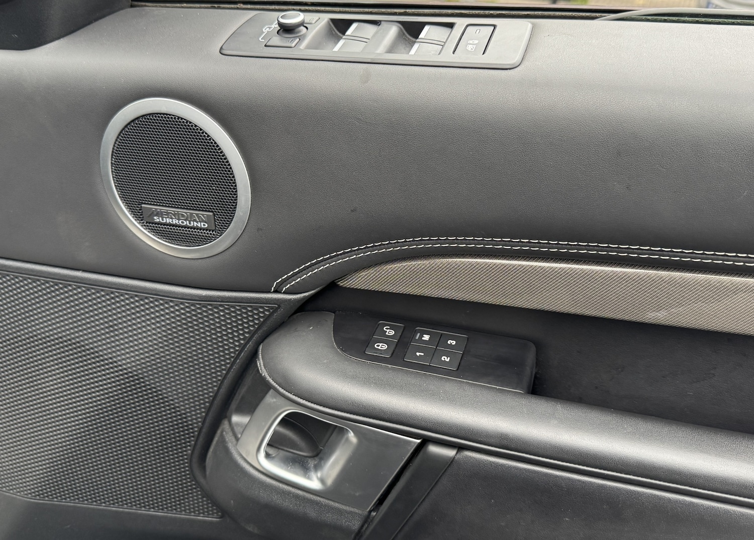 Used Land Rover Discovery 2020 for sale - 76375467: Photo 56