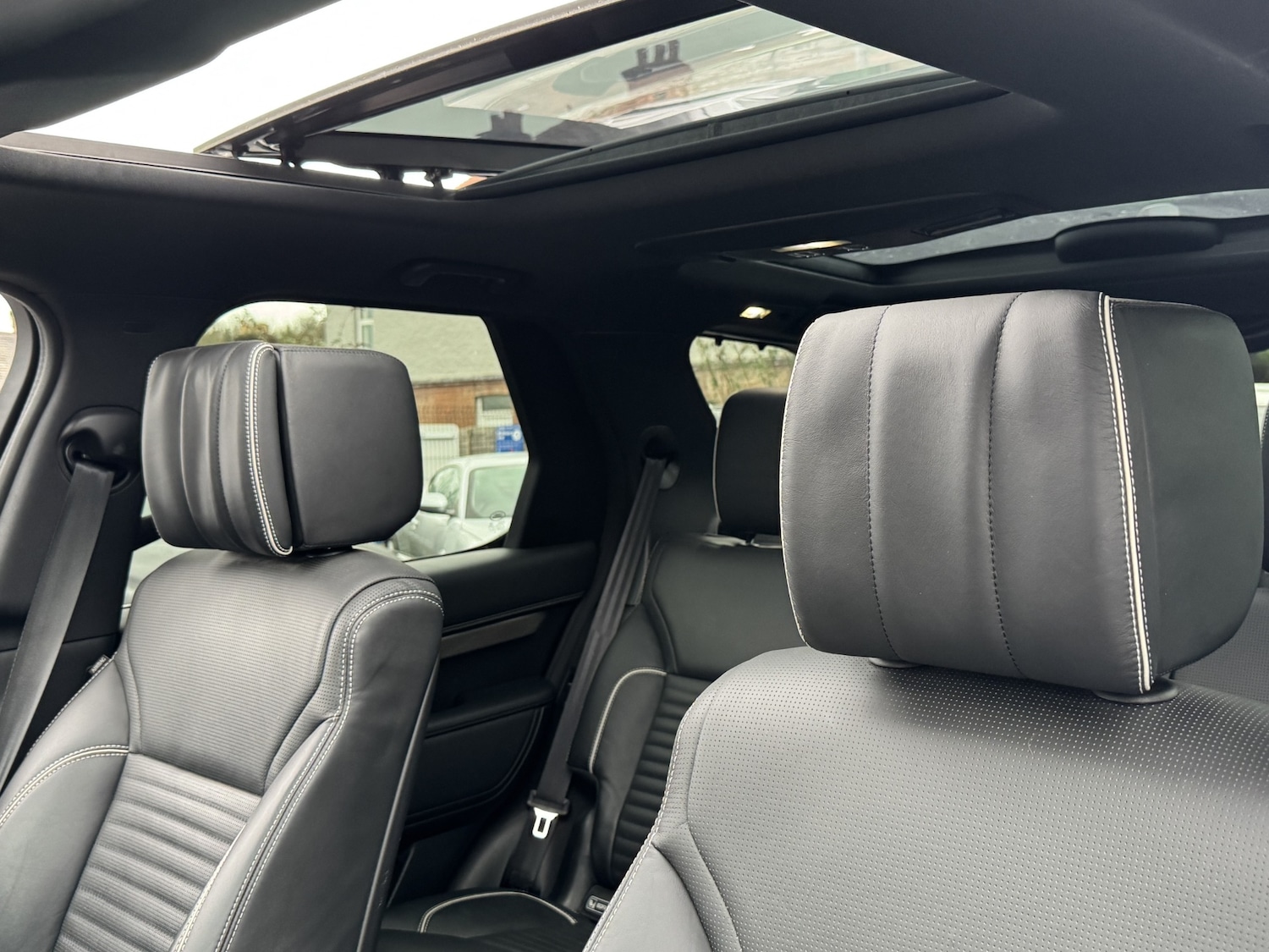 Used Land Rover Discovery 2020 for sale - 76375467: Photo 60