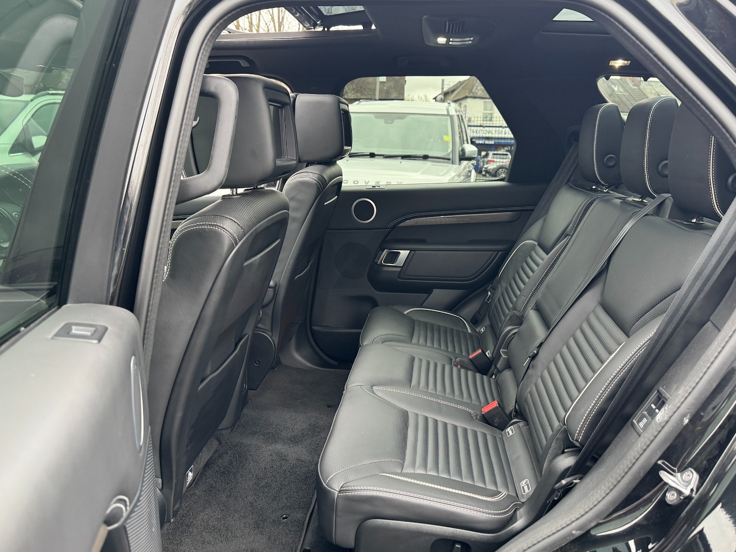 Used Land Rover Discovery 2020 for sale - 76375467: Photo 64