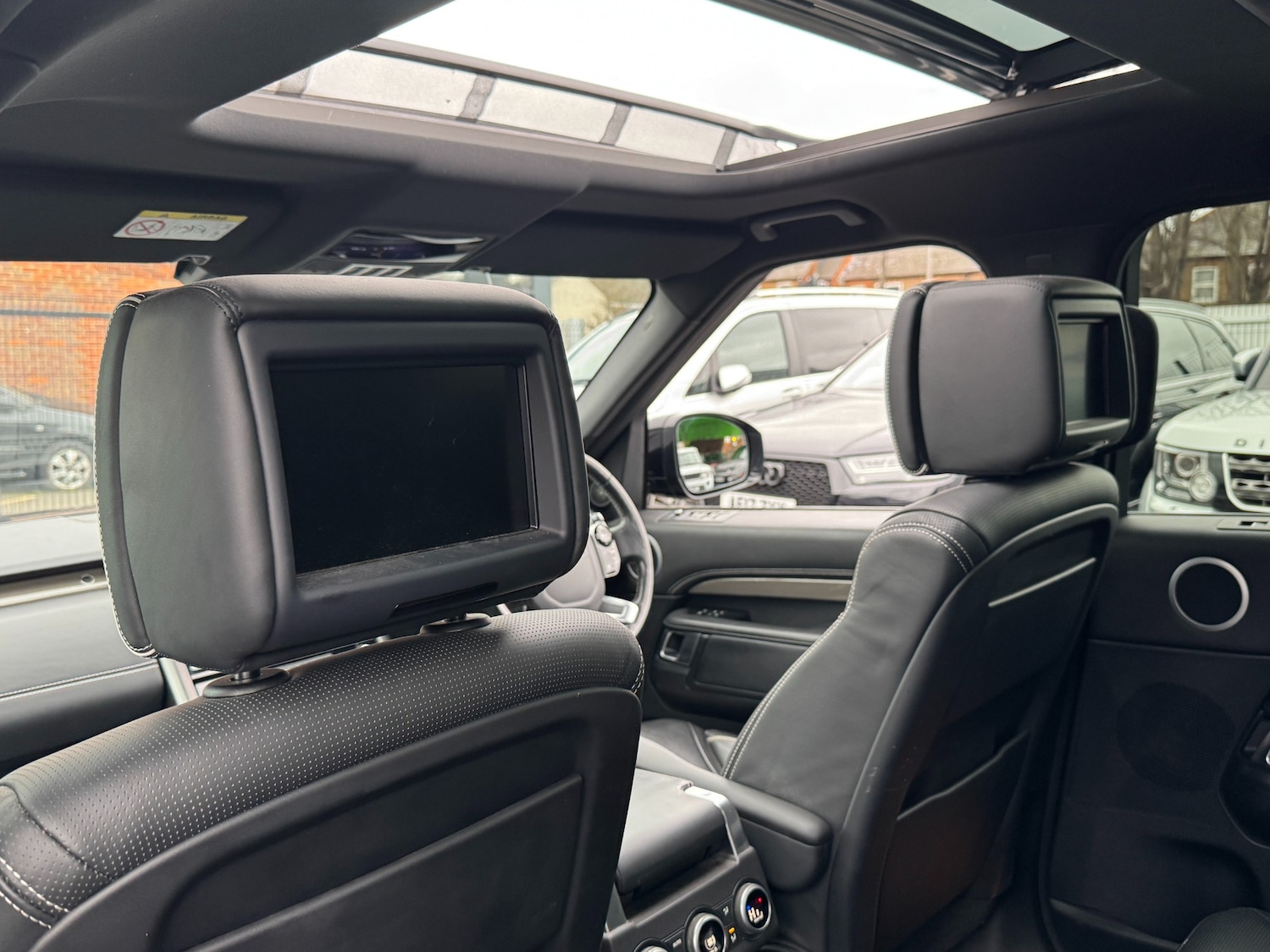 Used Land Rover Discovery 2020 for sale - 76375467: Photo 70