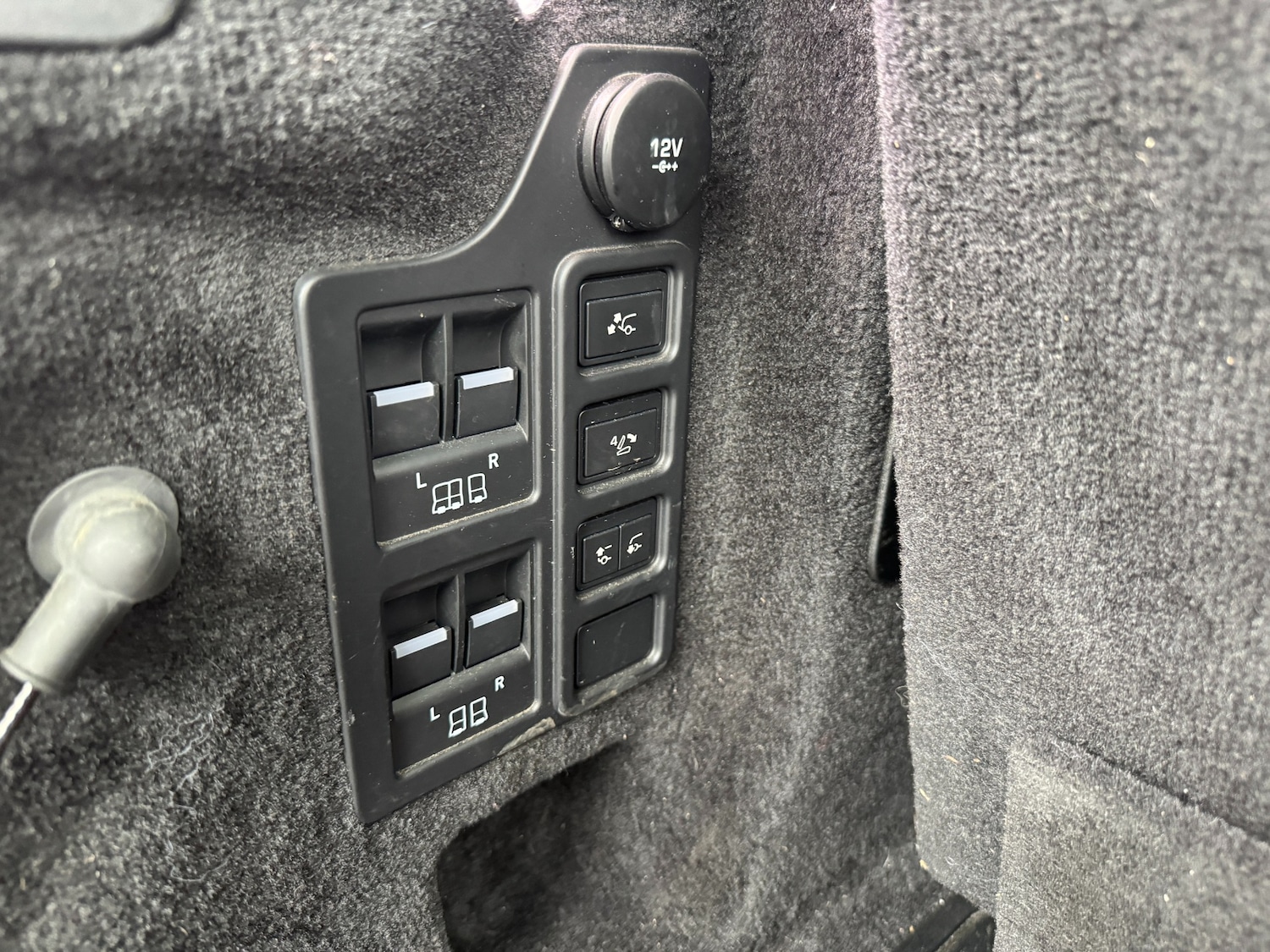 Used Land Rover Discovery 2020 for sale - 76375467: Photo 75