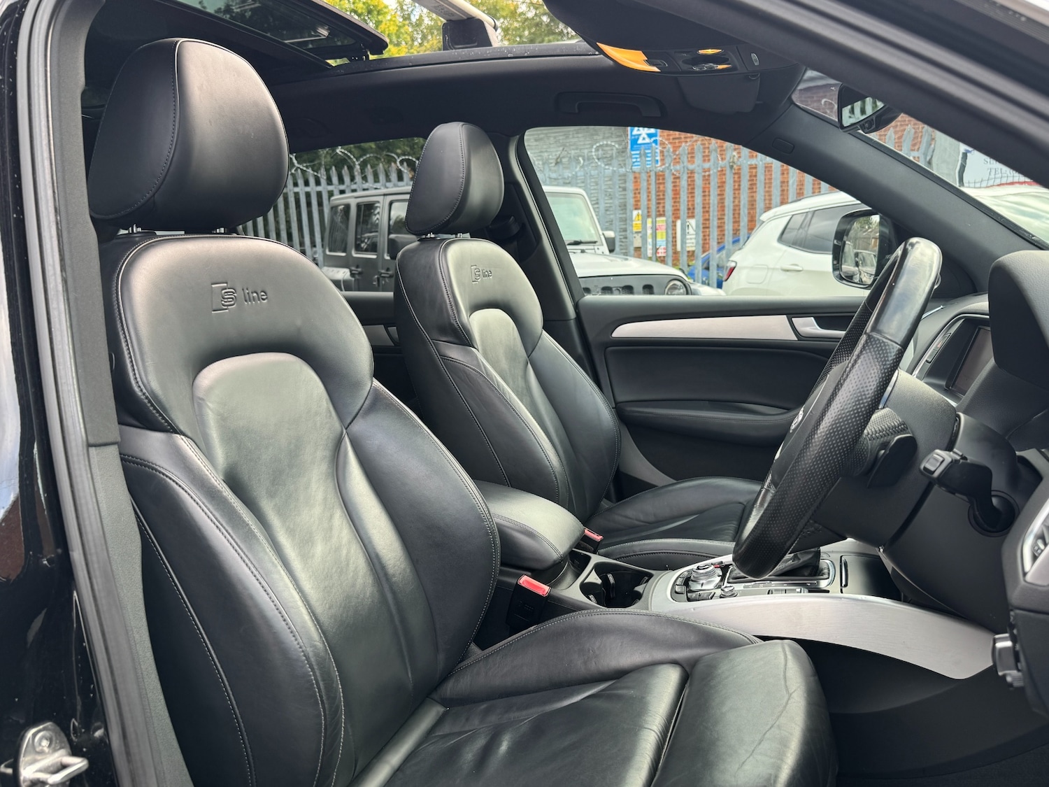 Used Audi Q5 2014 for sale - 76177269: Photo 31