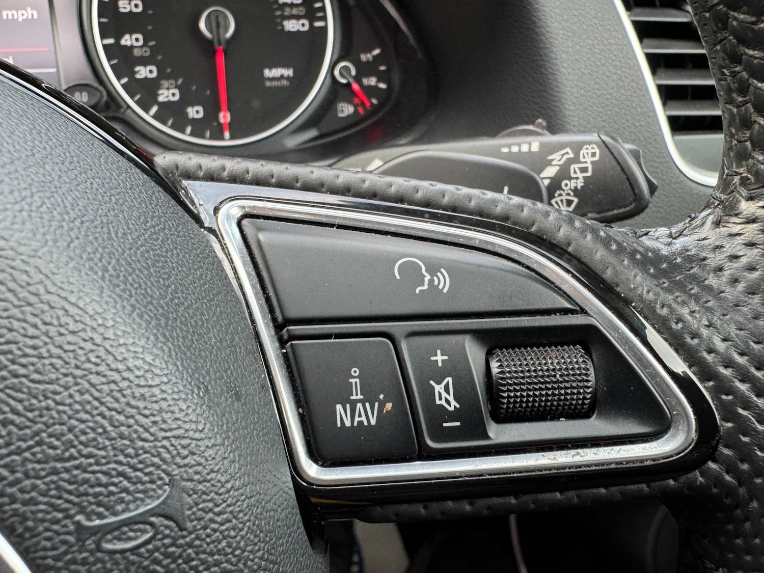 Used Audi Q5 2014 for sale - 76177269: Photo 45