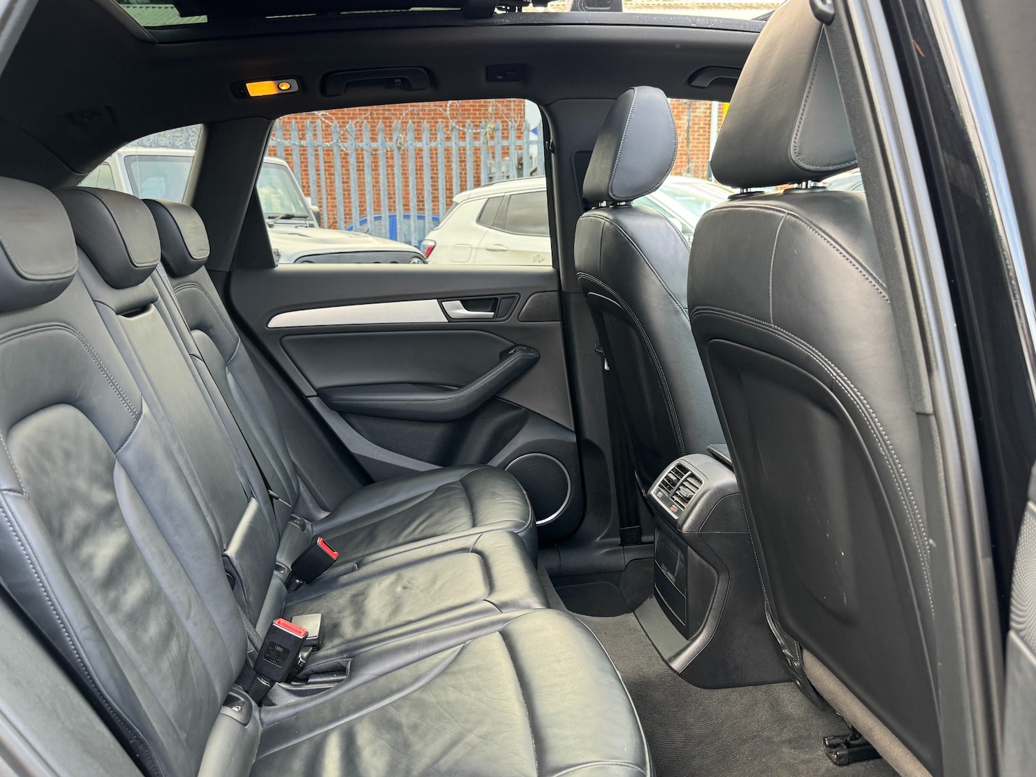 Used Audi Q5 2014 for sale - 76177269: Photo 59