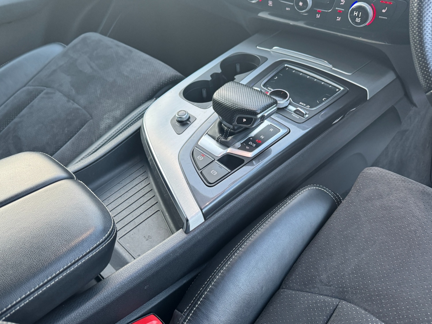 Used Audi Q7 2019 for sale - 77086246: Photo 30