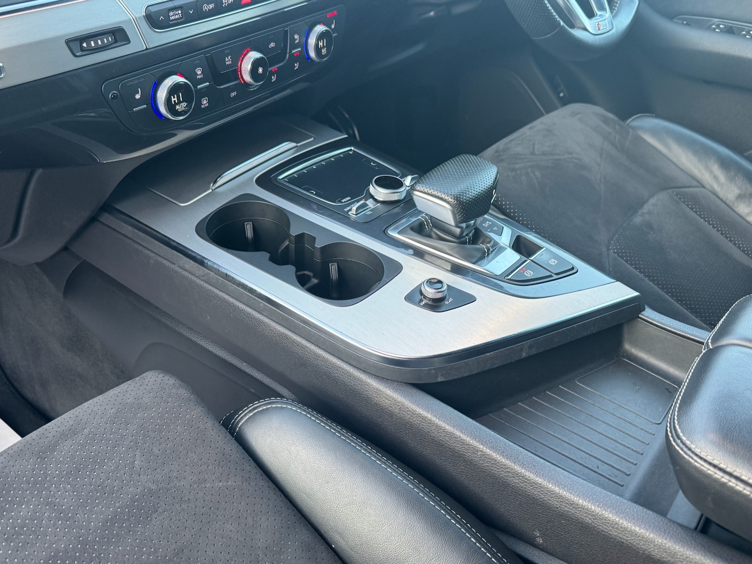 Used Audi Q7 2019 for sale - 77086246: Photo 31