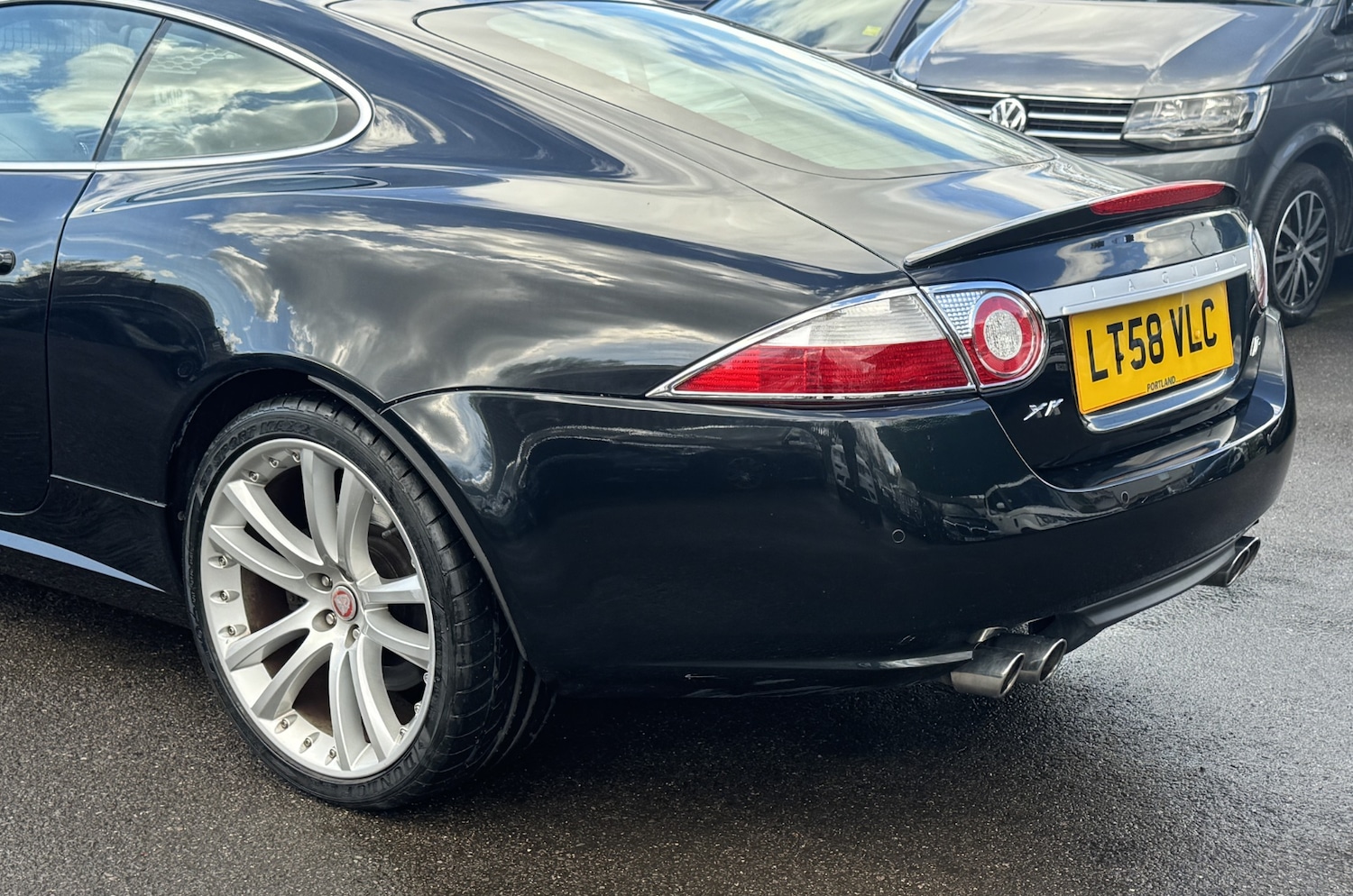 Used Jaguar XKR 2009 for sale - 78140053: Photo 16