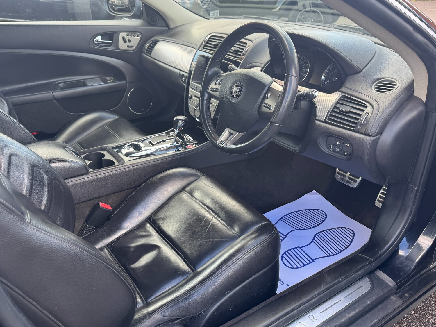 Used Jaguar XKR 2009 for sale - 78140053: Photo 35