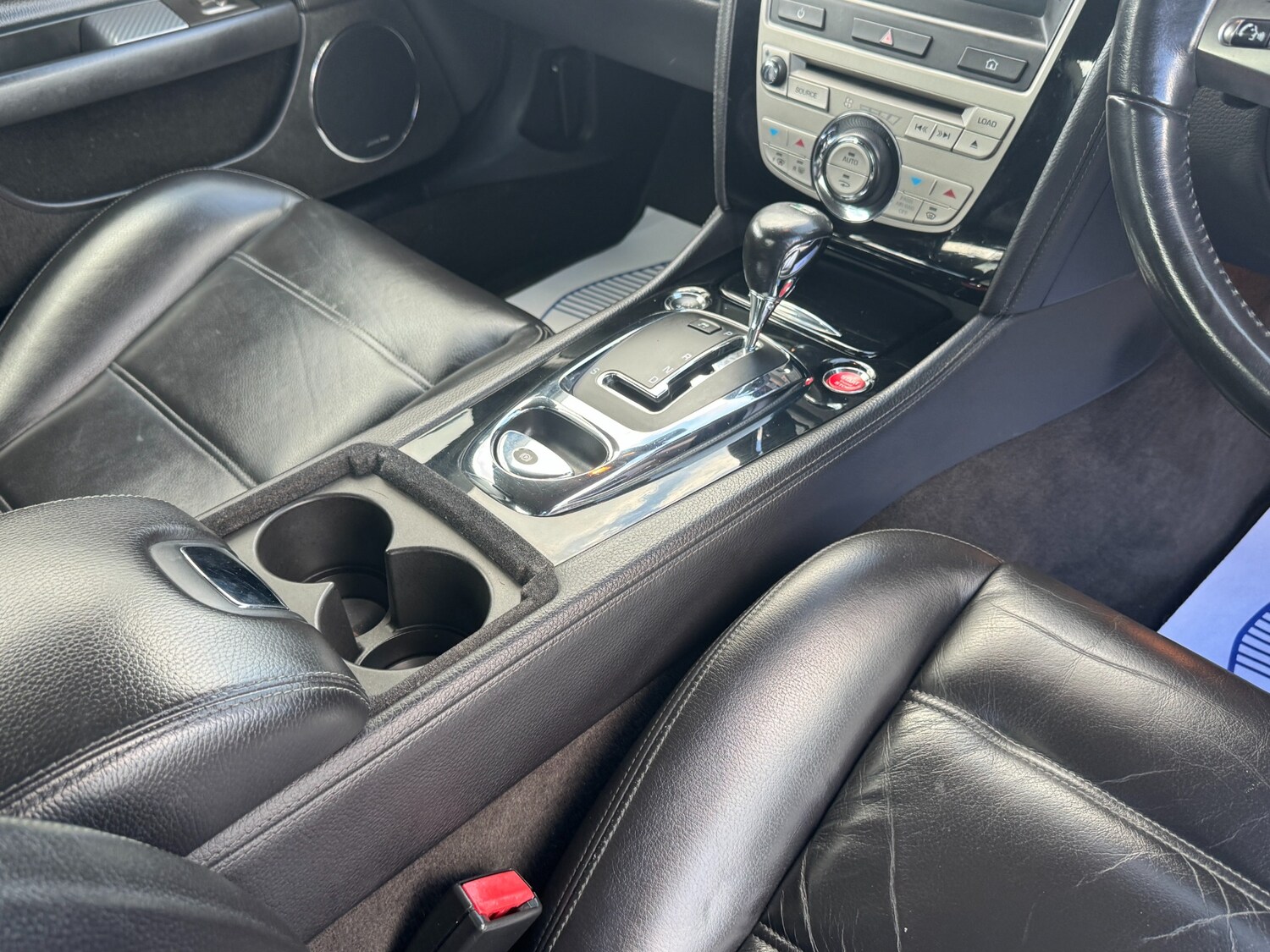 Used Jaguar XKR 2009 for sale - 78140053: Photo 38