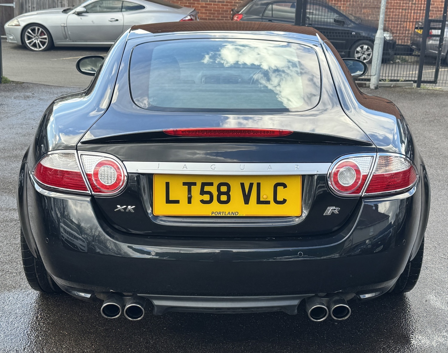 Used Jaguar XKR 2009 for sale - 78140053: Photo 6