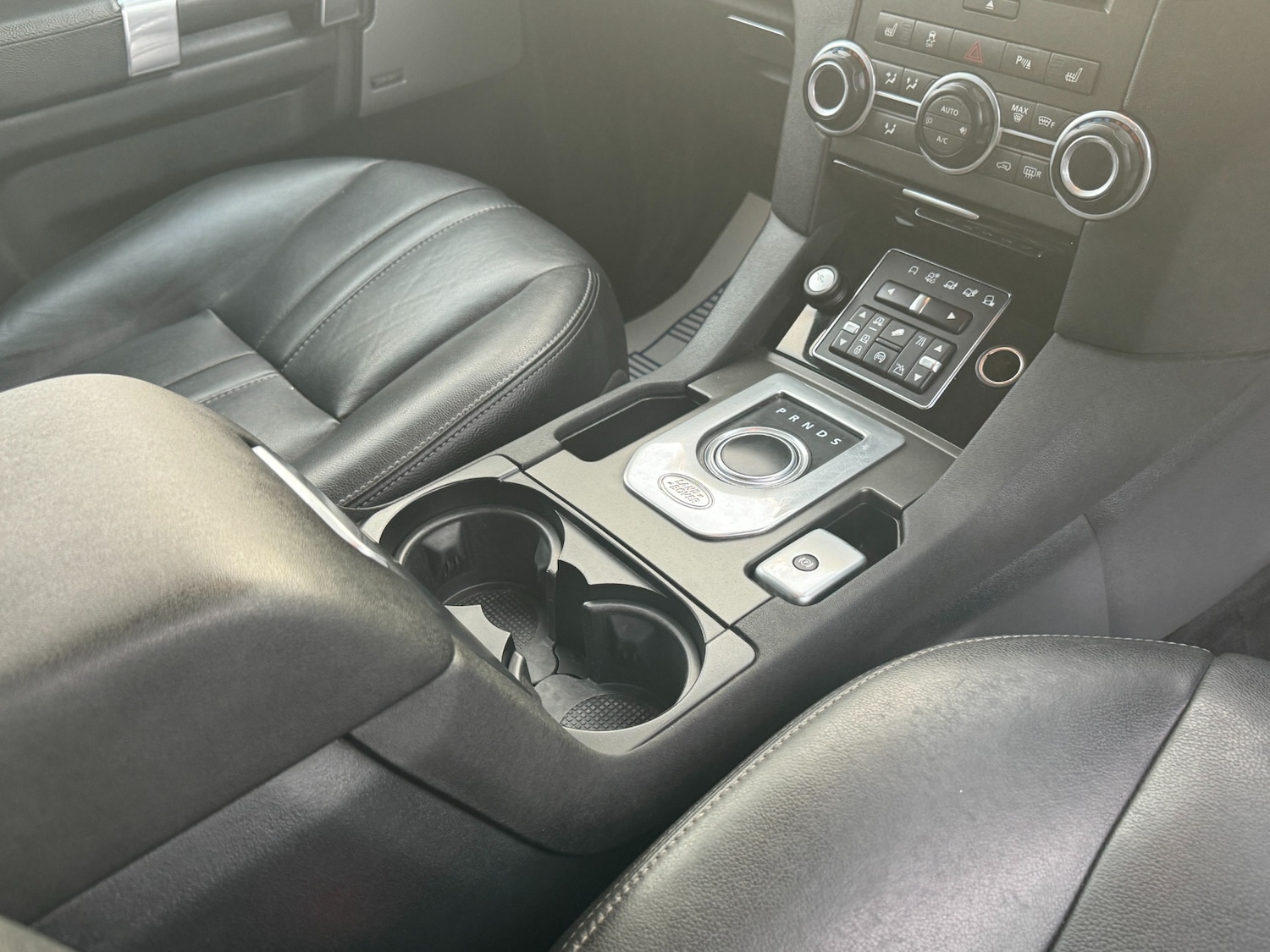 Used Land Rover Discovery 2016 for sale - 76557538: Photo 28