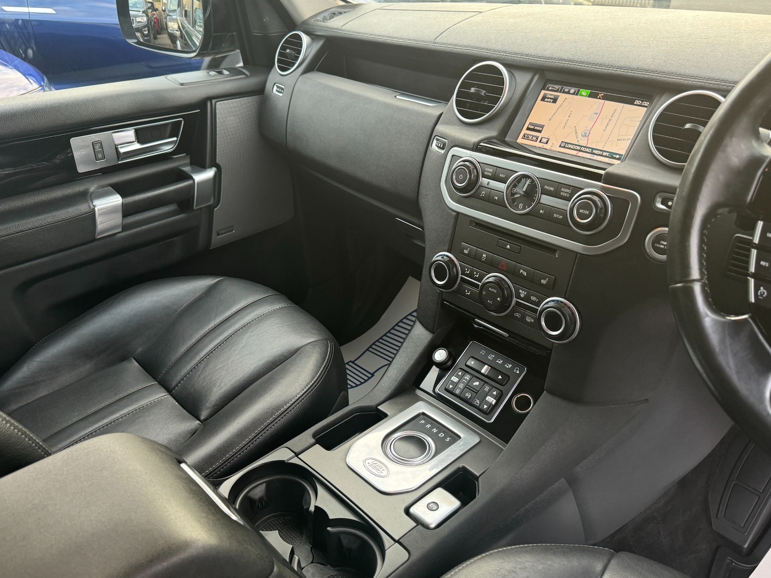 Used Land Rover Discovery 2016 for sale - 76557538: Photo 30