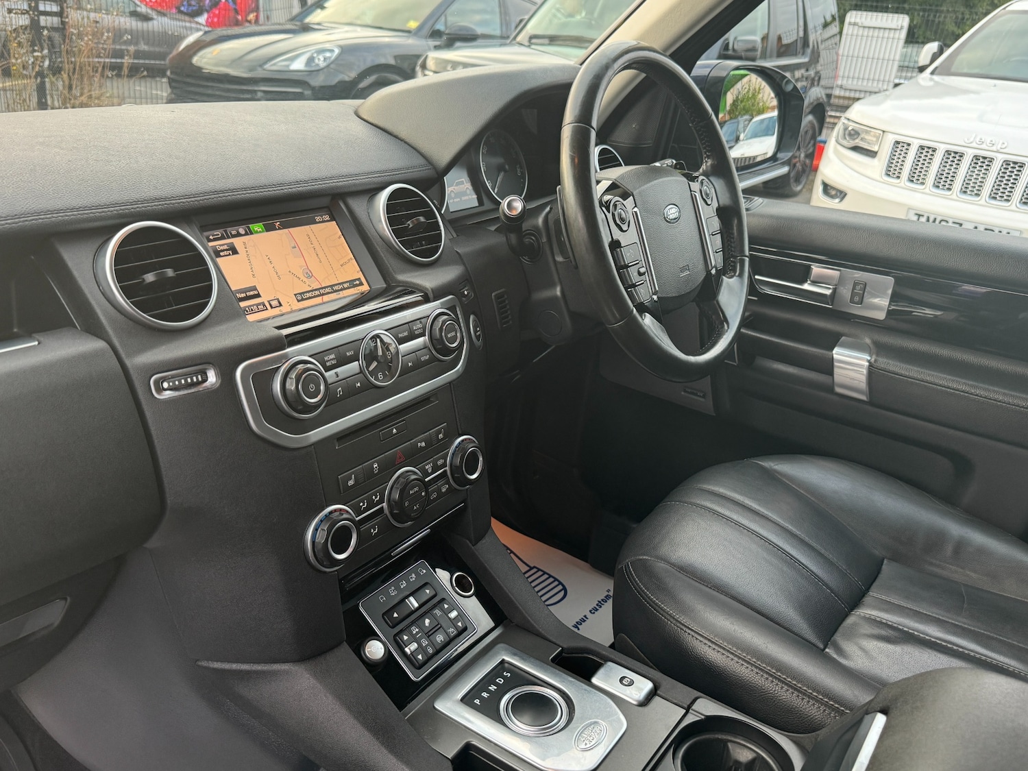 Used Land Rover Discovery 2016 for sale - 76557538: Photo 31