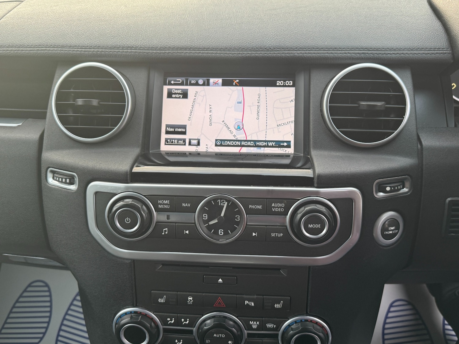 Used Land Rover Discovery 2016 for sale - 76557538: Photo 34