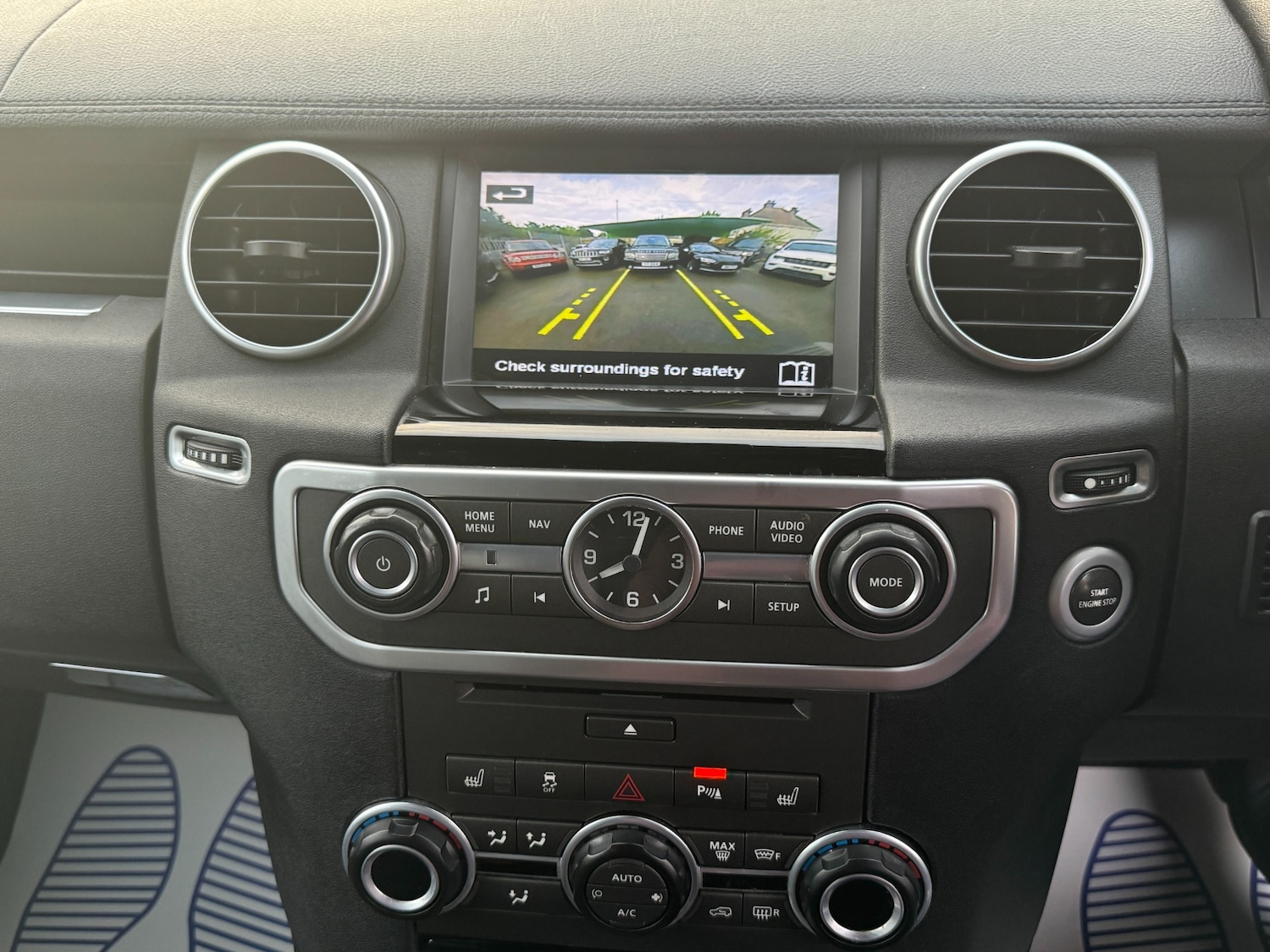 Used Land Rover Discovery 2016 for sale - 76557538: Photo 35