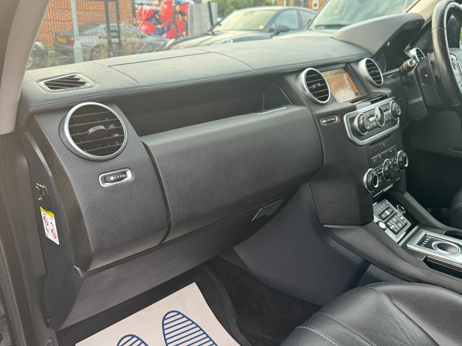 Used Land Rover Discovery 2016 for sale - 76557538: Photo 46