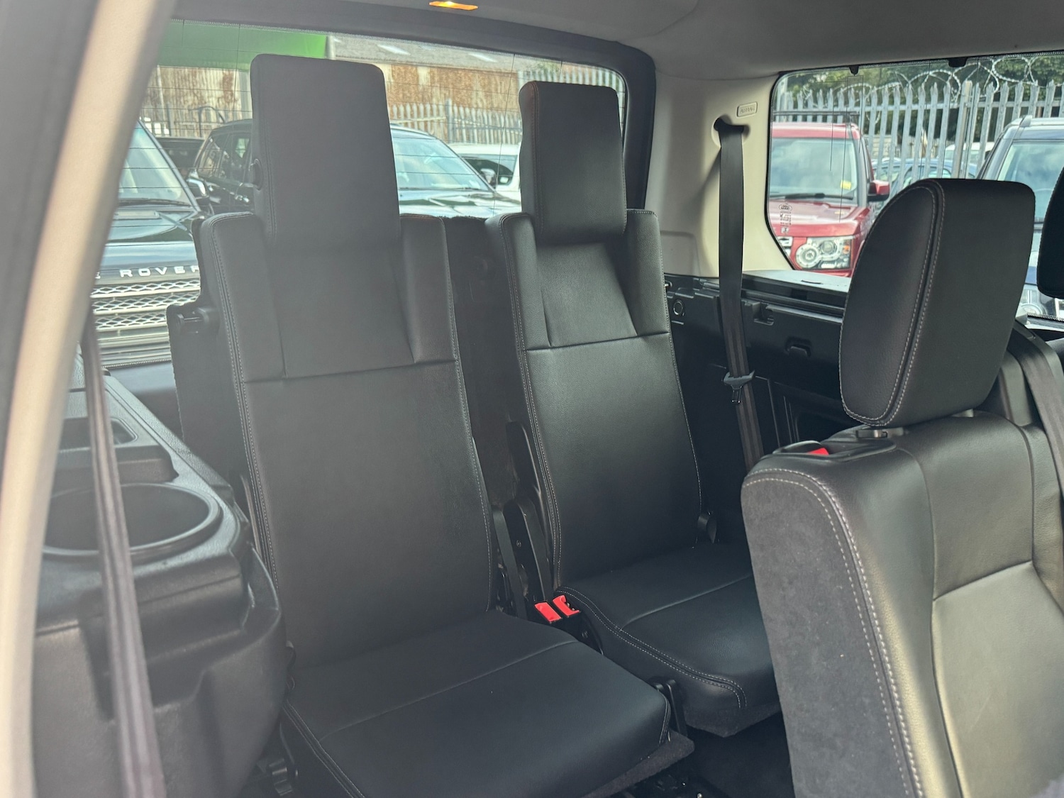 Used Land Rover Discovery 2016 for sale - 76557538: Photo 54