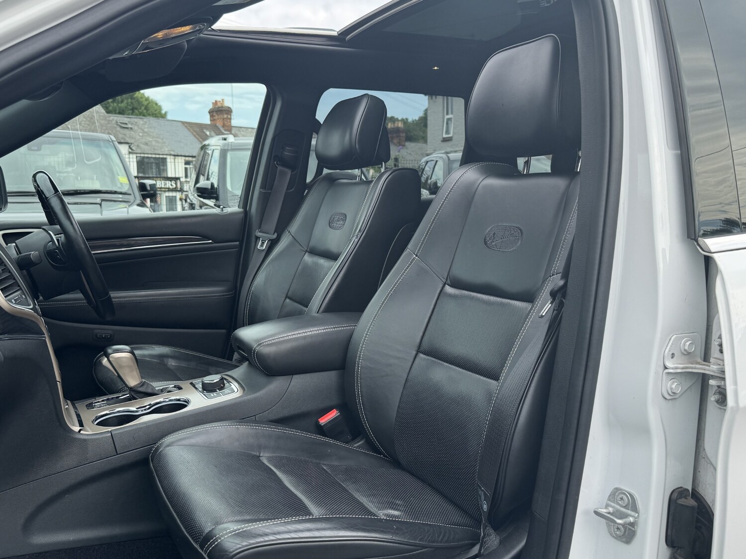 Vehicle 28