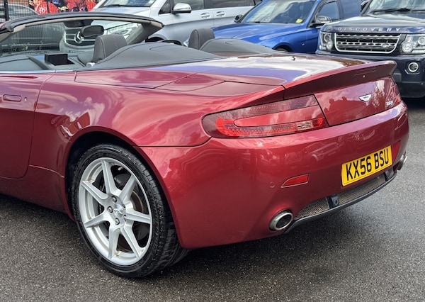 Used Aston Martin Vantage 2006 for sale - 74826726: Photo 16