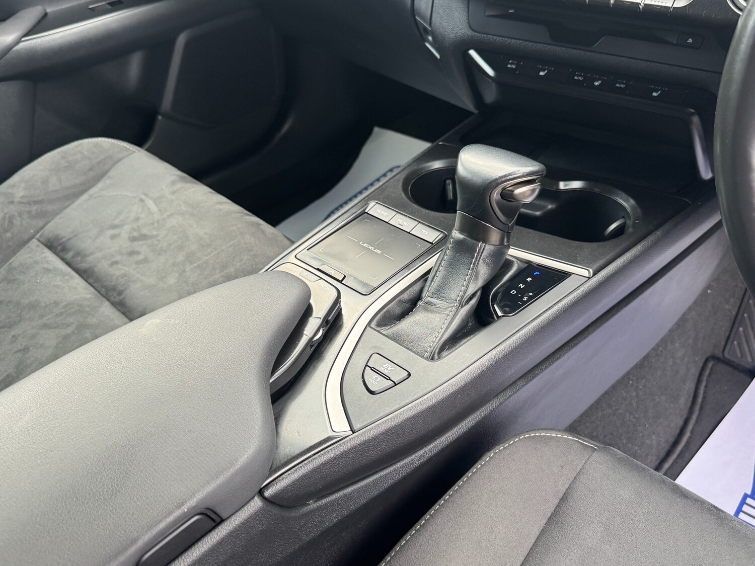 Used Lexus UX 2020 for sale - 78140521: Photo 32