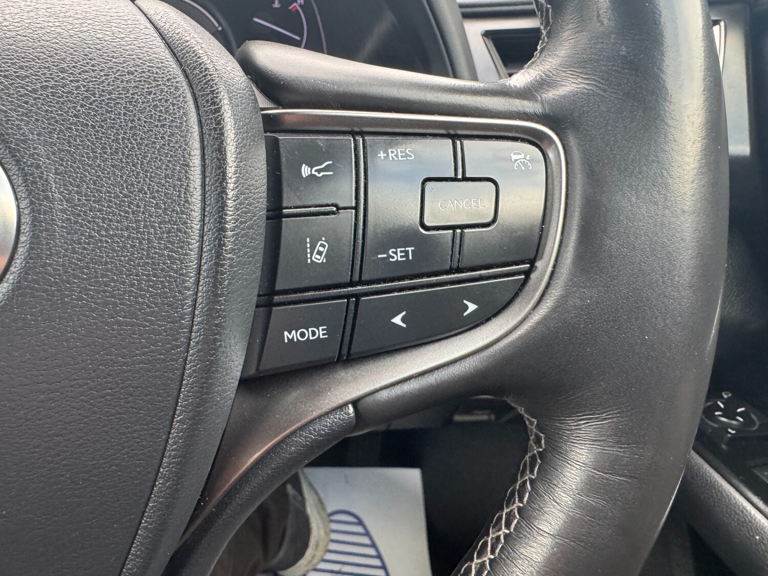 Used Lexus UX 2020 for sale - 78140521: Photo 44