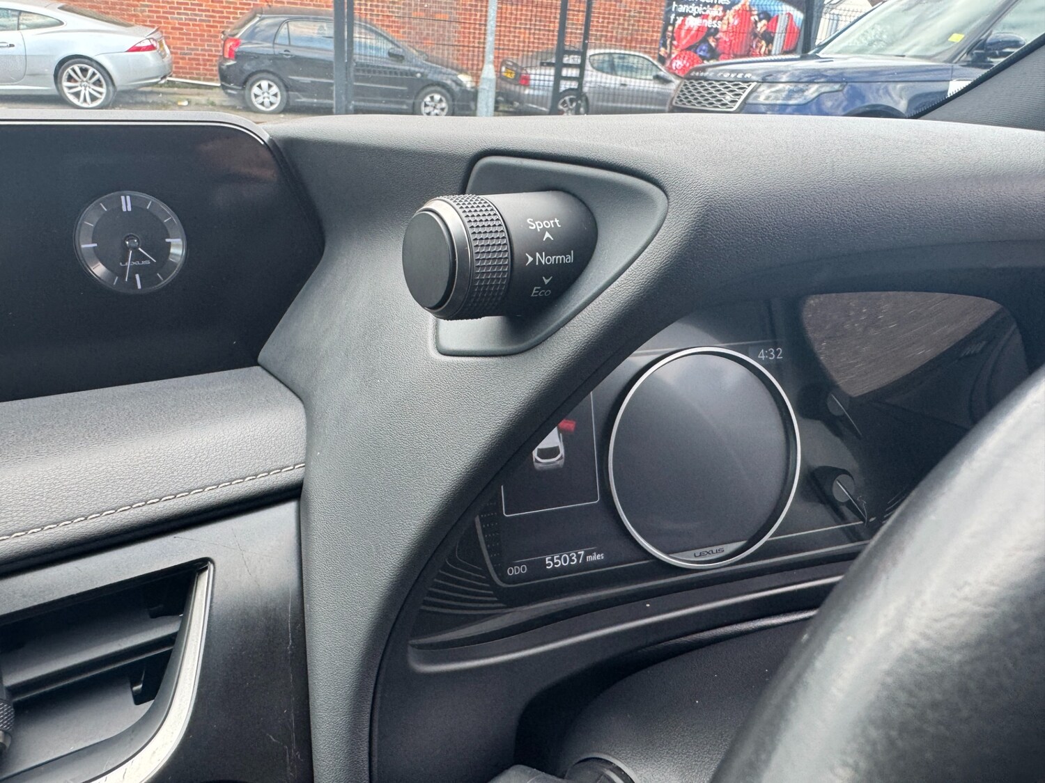 Used Lexus UX 2020 for sale - 78140521: Photo 48