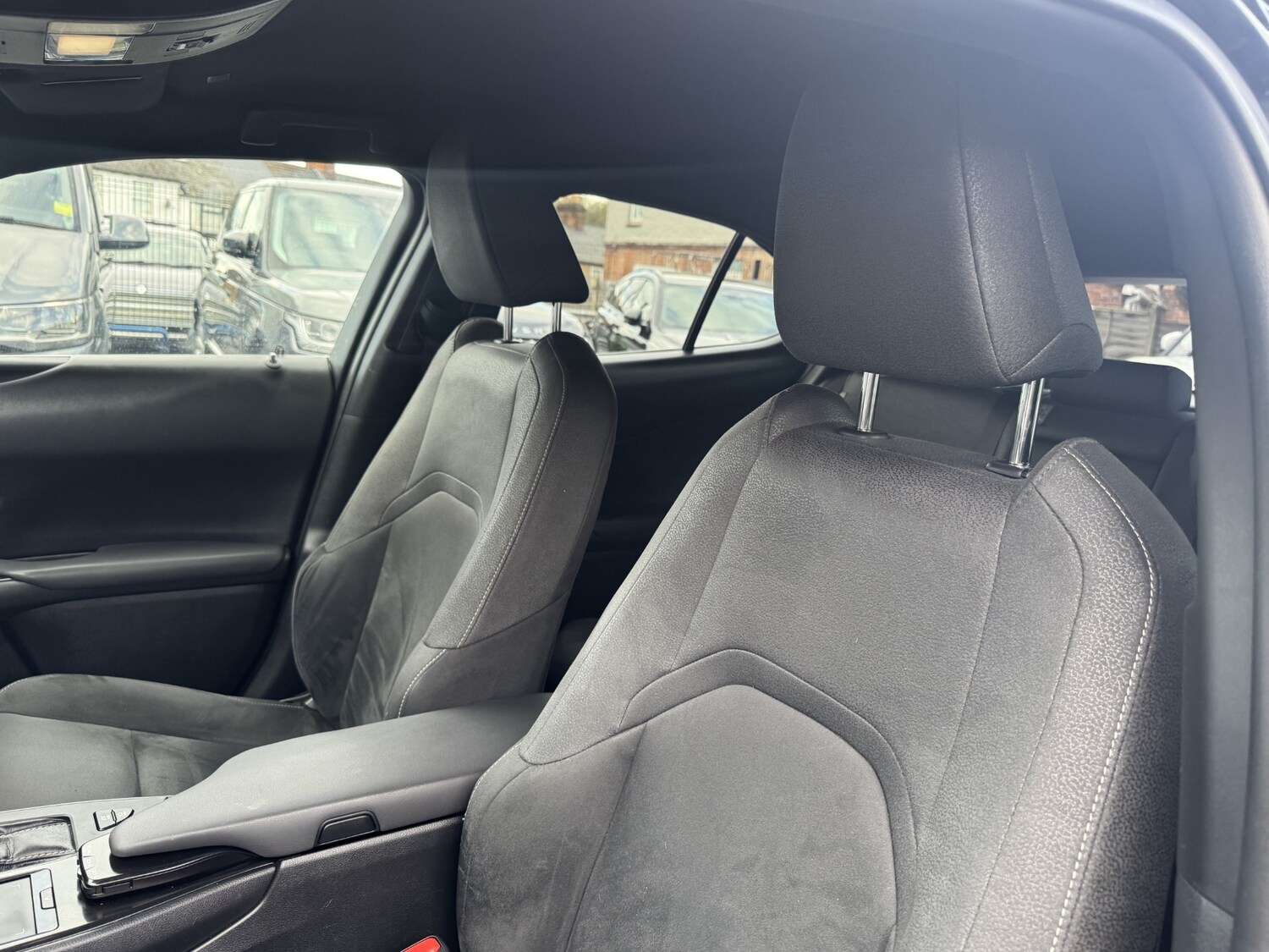 Used Lexus UX 2020 for sale - 78140521: Photo 52
