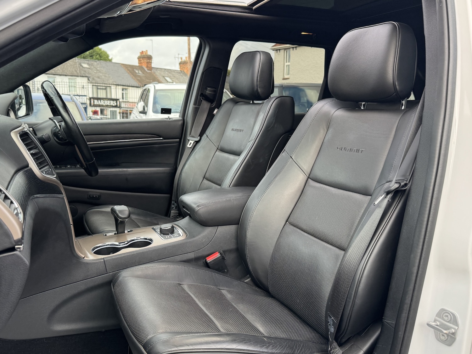 Used Jeep Grand Cherokee 2016 for sale - 76177276: Photo 28