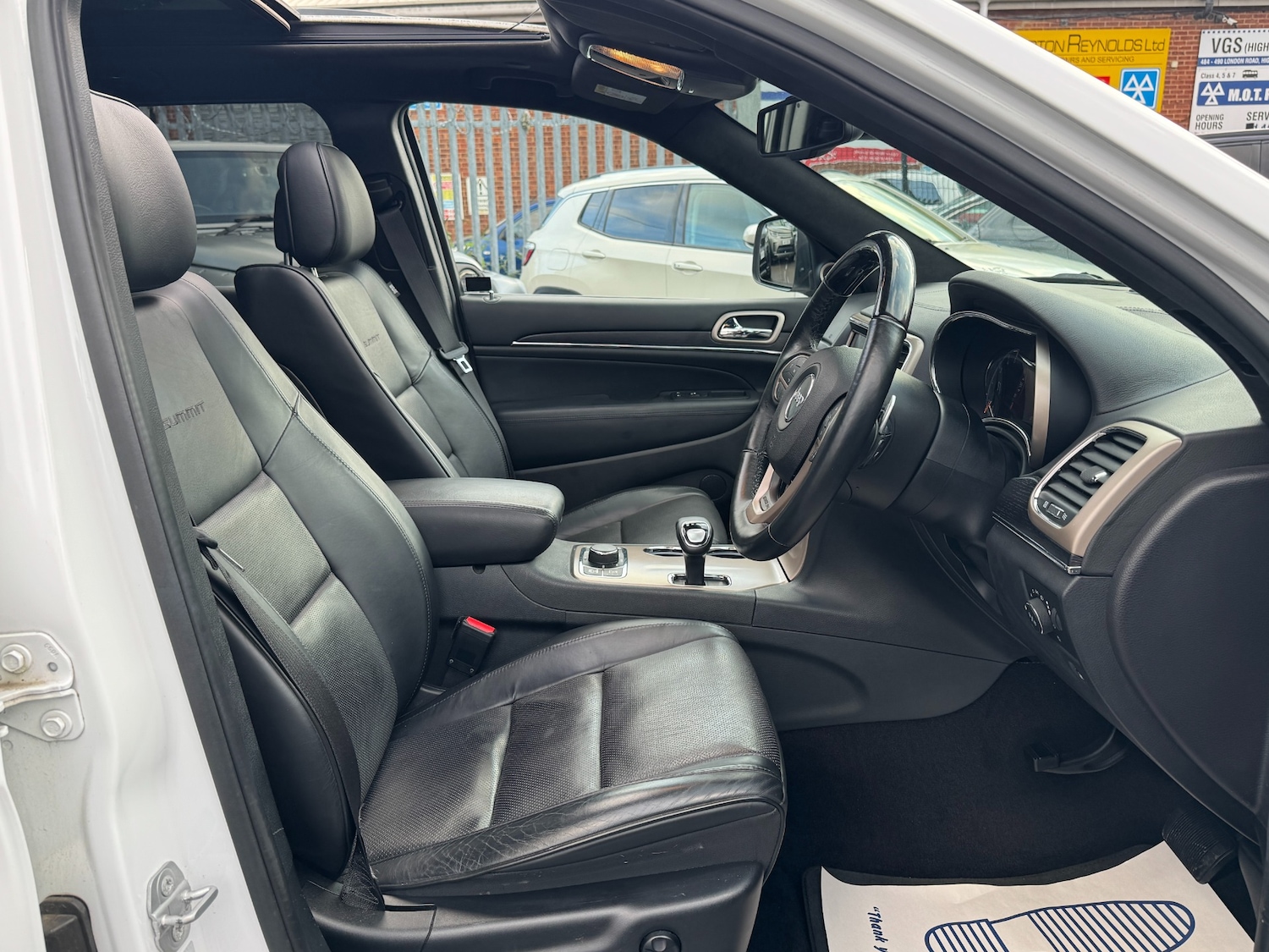 Used Jeep Grand Cherokee 2016 for sale - 76177276: Photo 30