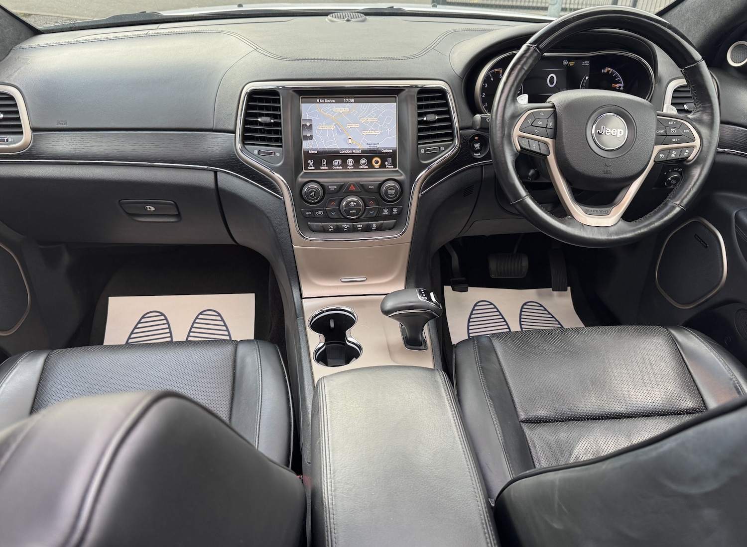 Used Jeep Grand Cherokee 2016 for sale - 76177276: Photo 36