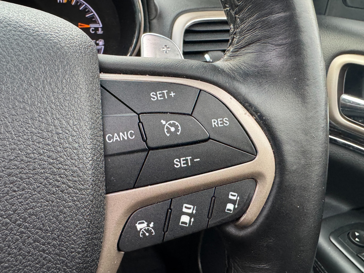 Used Jeep Grand Cherokee 2016 for sale - 76177276: Photo 48