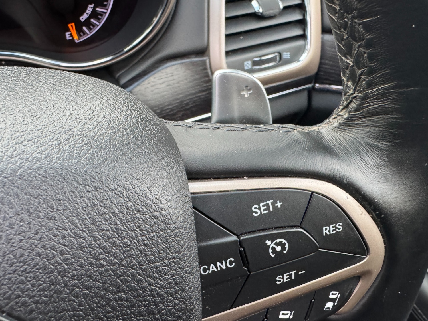 Used Jeep Grand Cherokee 2016 for sale - 76177276: Photo 50