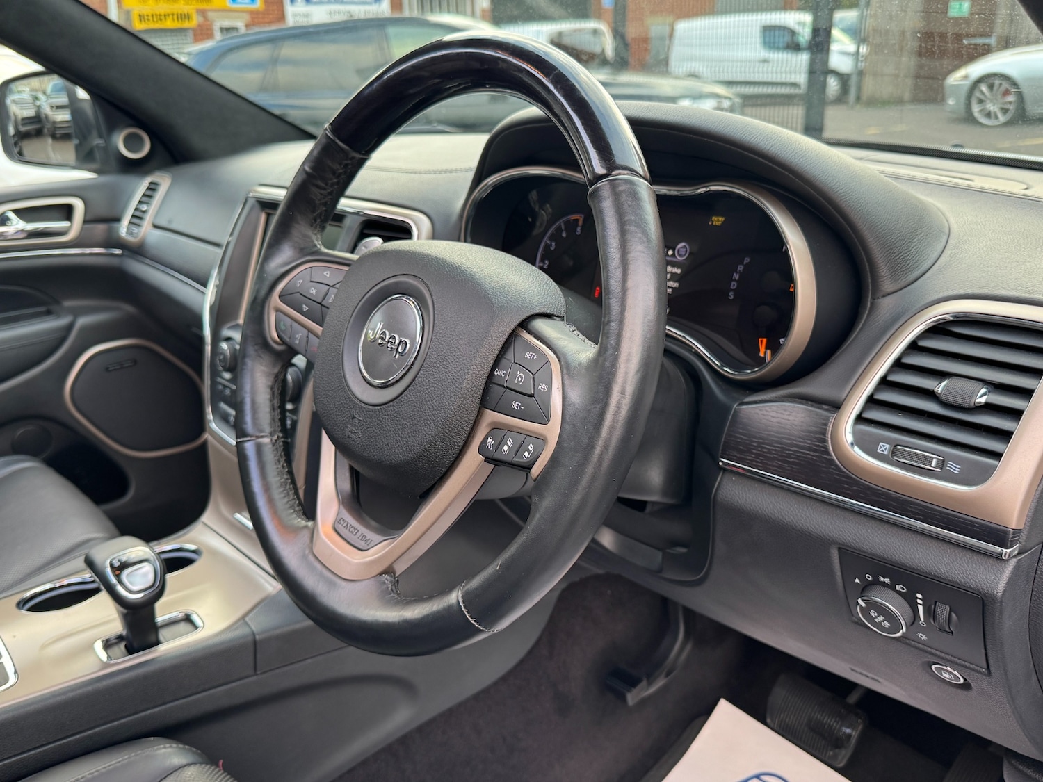 Used Jeep Grand Cherokee 2016 for sale - 76177276: Photo 52