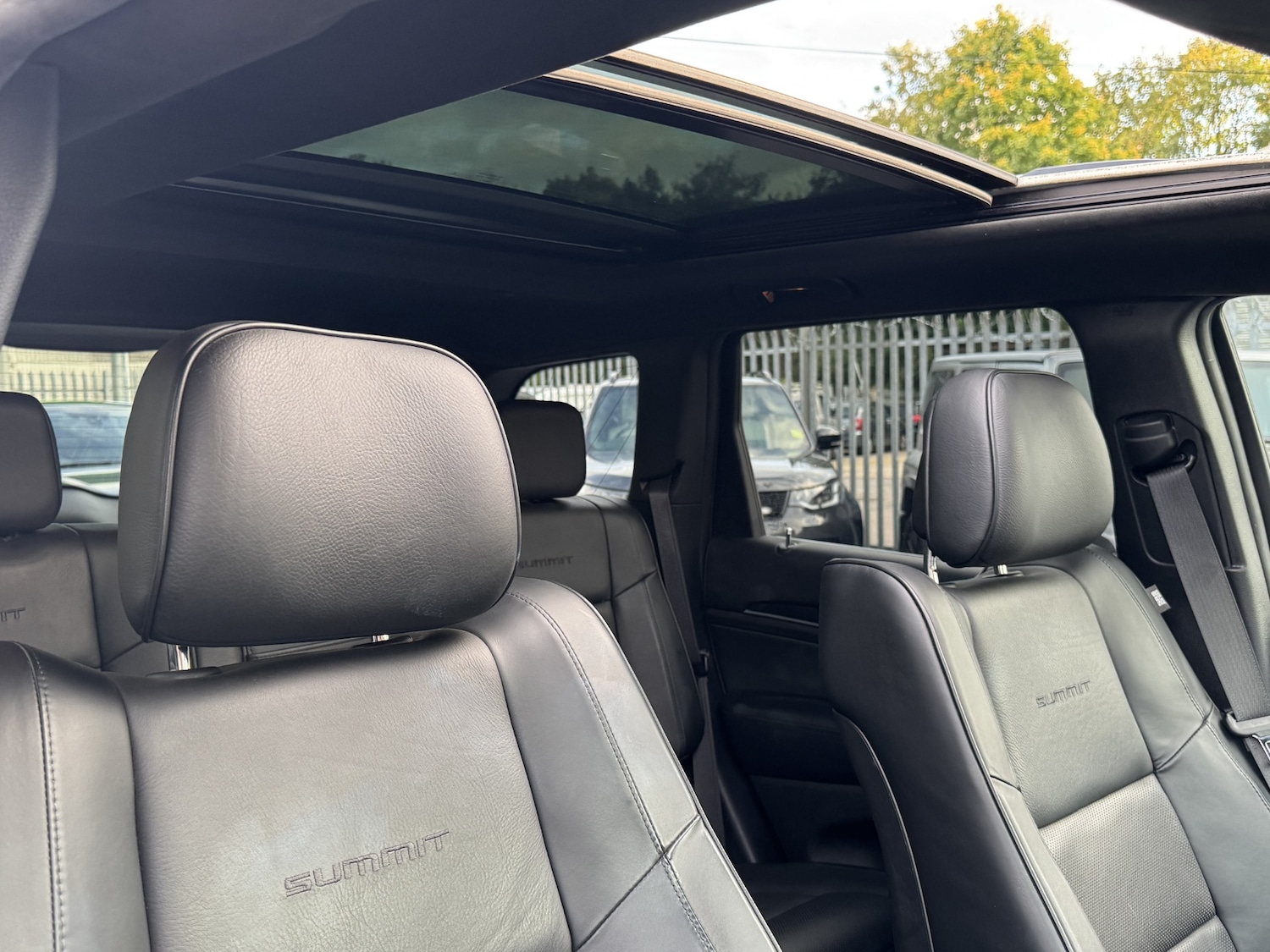 Used Jeep Grand Cherokee 2016 for sale - 76177276: Photo 58