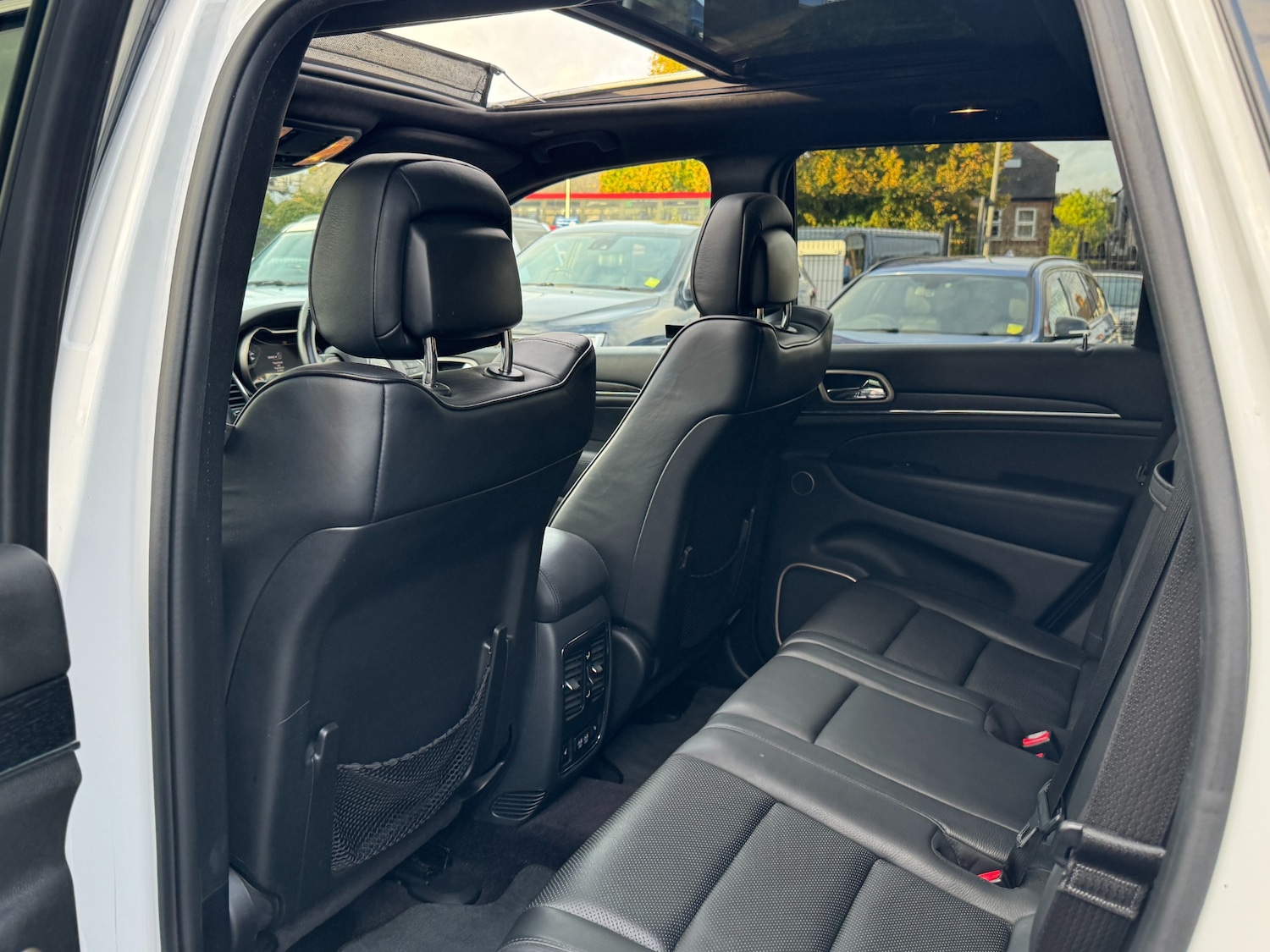 Used Jeep Grand Cherokee 2016 for sale - 76177276: Photo 61