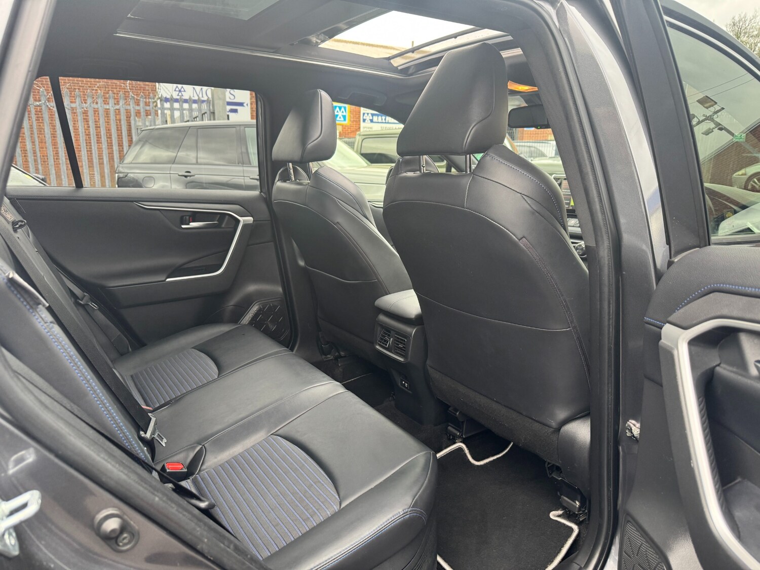 Used Toyota RAV4 2020 for sale - 78124826: Photo 56