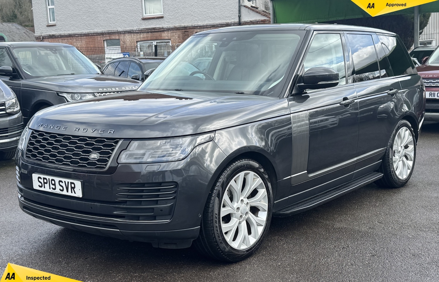 Used Land Rover Range Rover 2019 for sale - 77896205: Photo 1