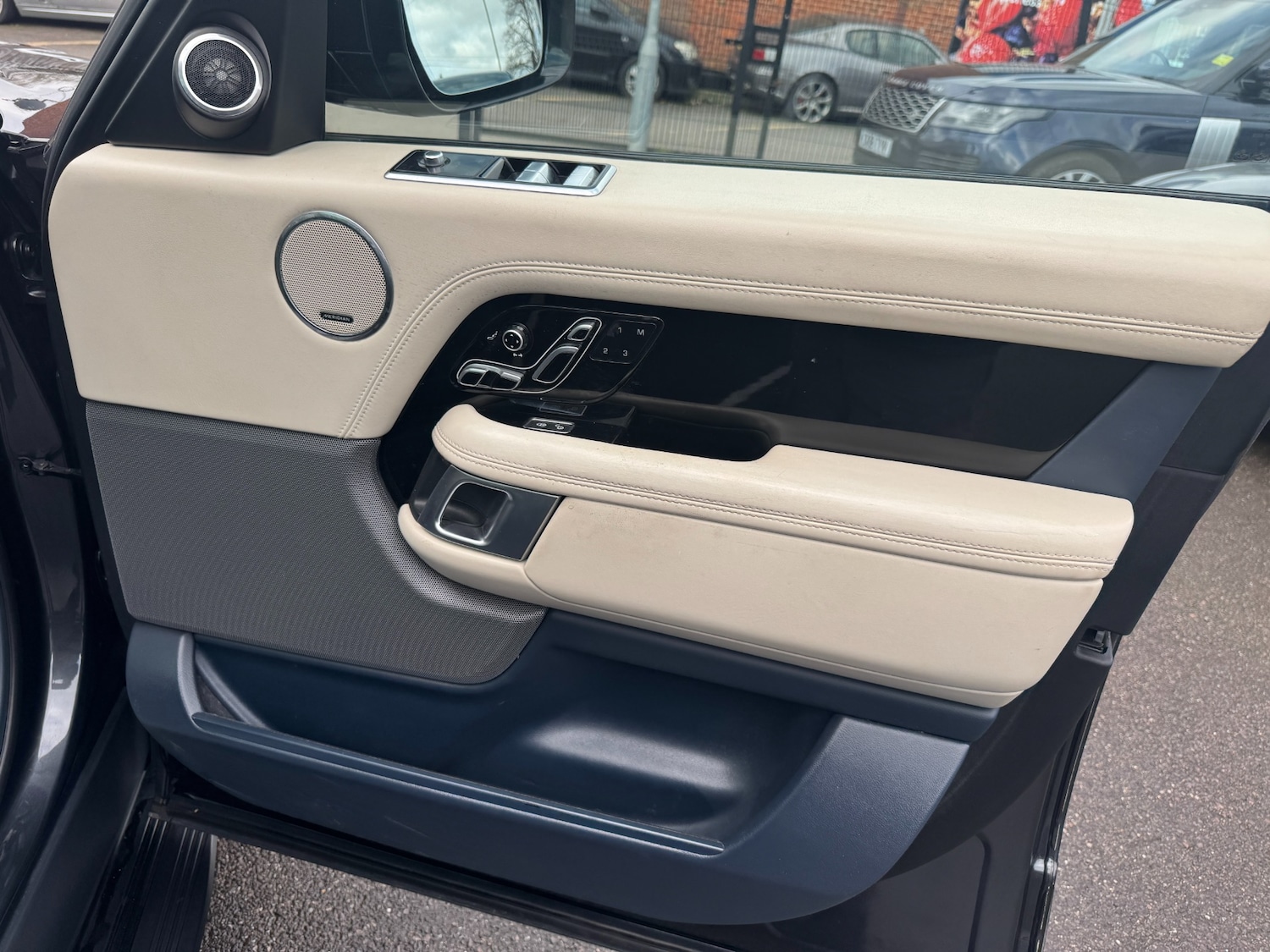 Used Land Rover Range Rover 2019 for sale - 77896205: Photo 53