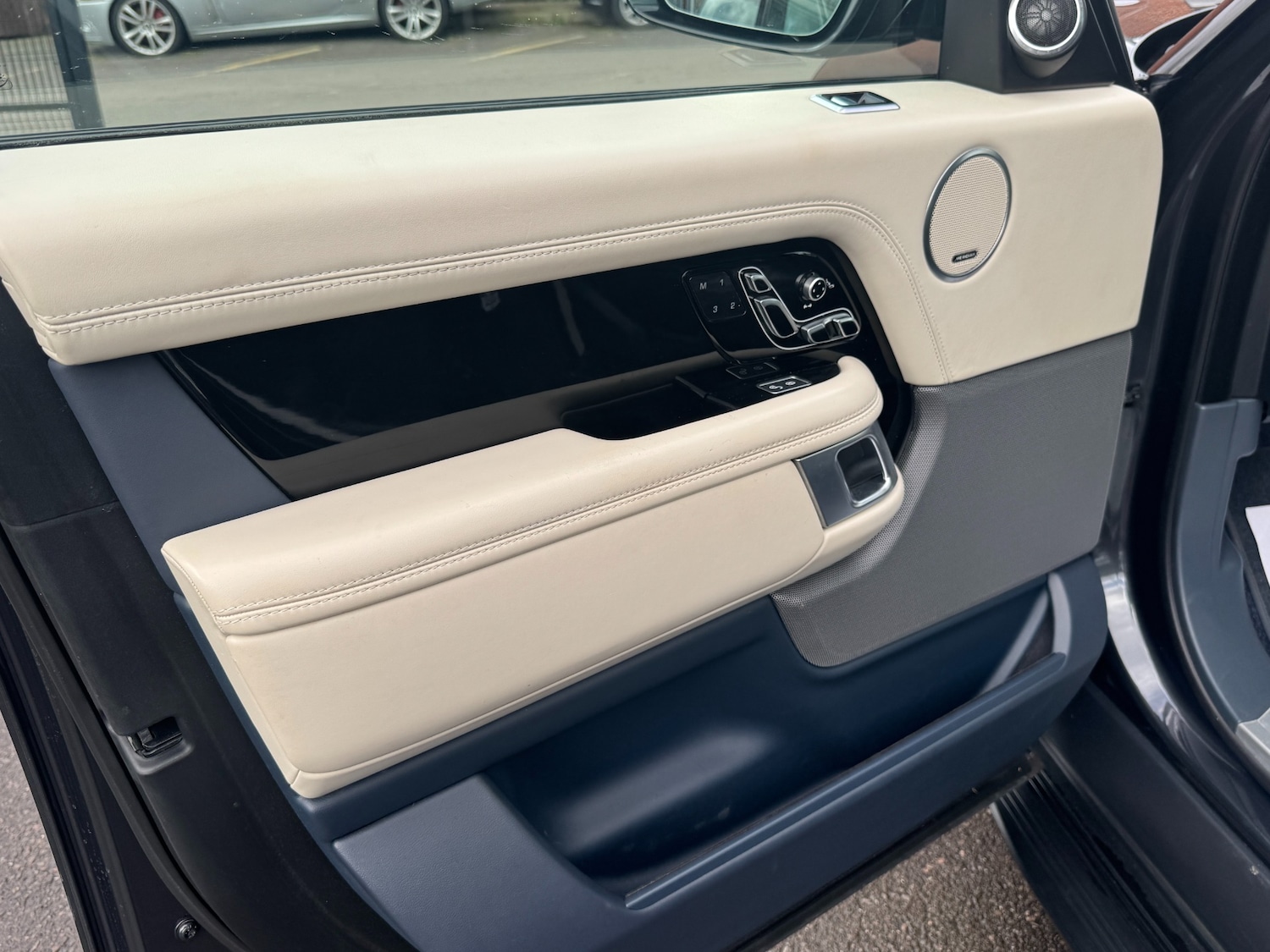 Used Land Rover Range Rover 2019 for sale - 77896205: Photo 54